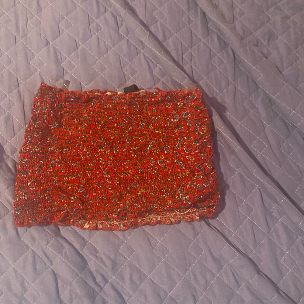 Strapless crop top